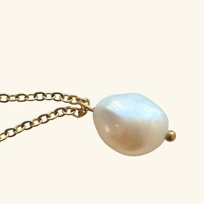 Pearl Drop Necklace
