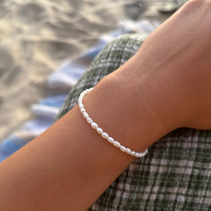 Dainty Pearl Bracelet