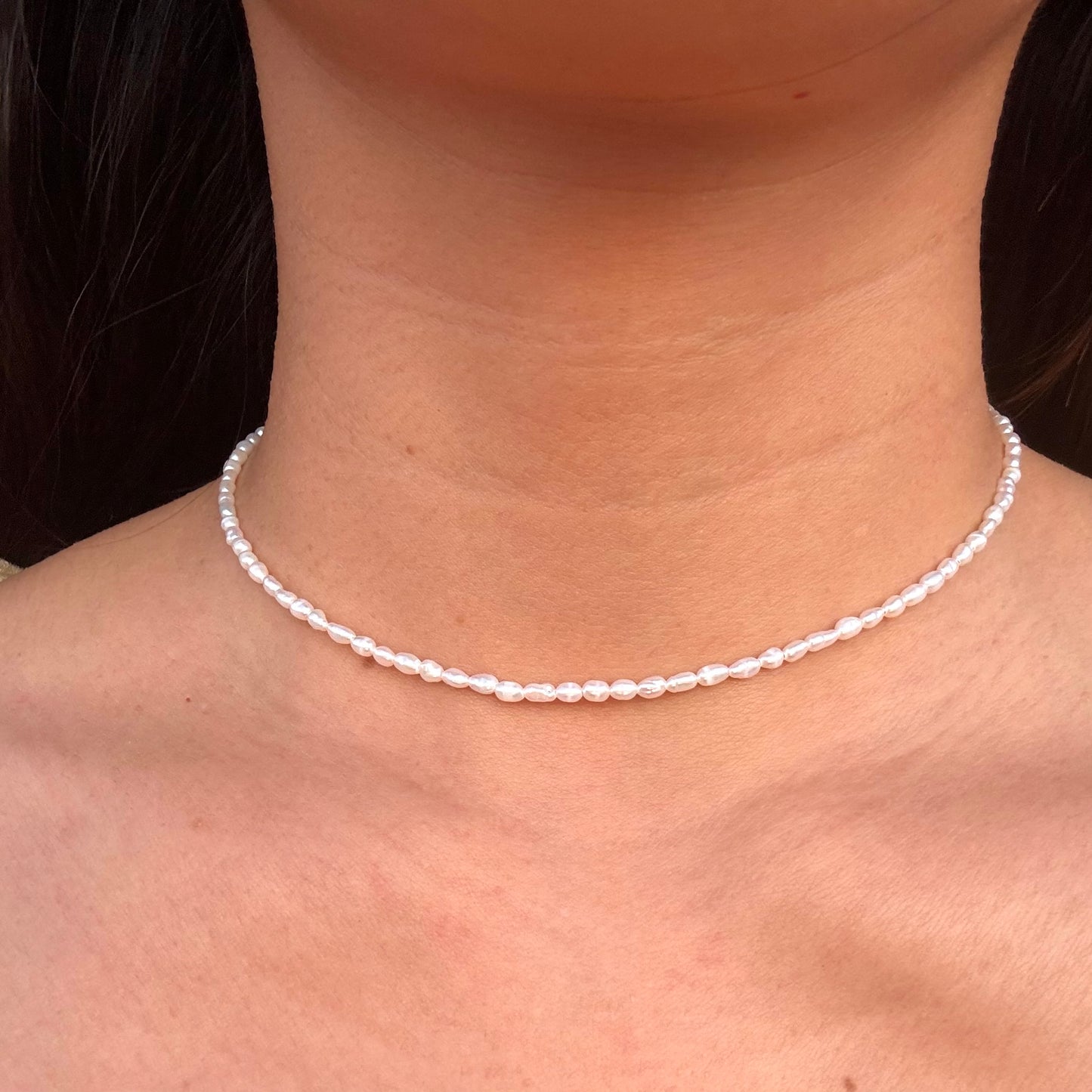 Dainty Pearl Choker