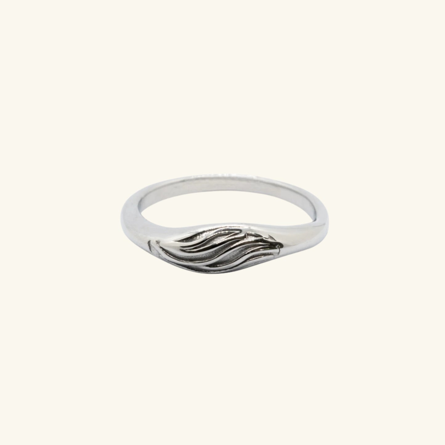Chasing Waves Ring Silver